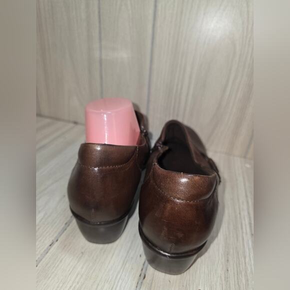 Clarks Womens Brown Leather Clogs Size  11 2" Heel Fairy Witchy  Cottage Boho - Picture 2 of 8